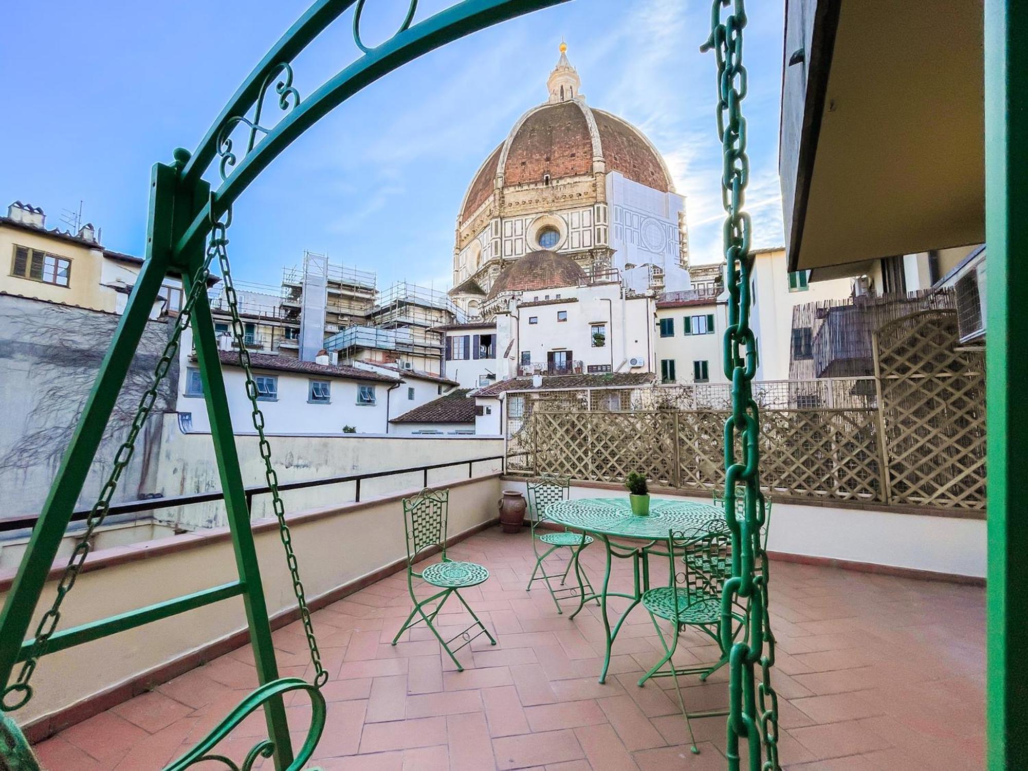 Stunning Apartment With An Amazing Terrace Флоренция Екстериор снимка